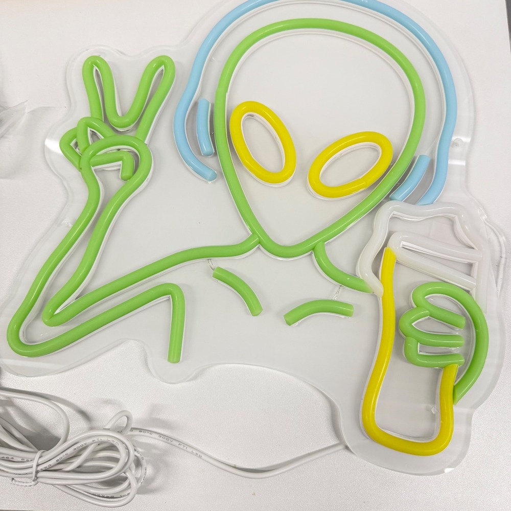 Alien LED Neon Sign Peace Sign Headphones USB Powered Wall Decor Green Blue